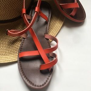 MOSSIMO SANDALS